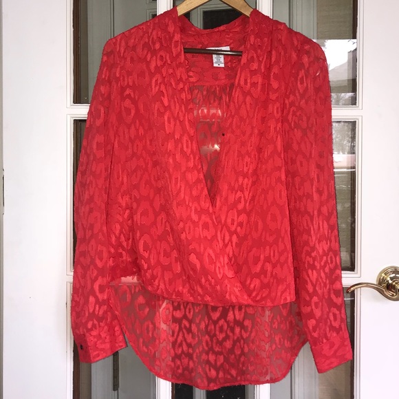 Bar III coral colored, embroidered cheetah top - Picture 1 of 3